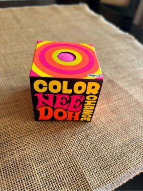 Needoh Colour Change Groovy Glob Schylling Sensory Toy